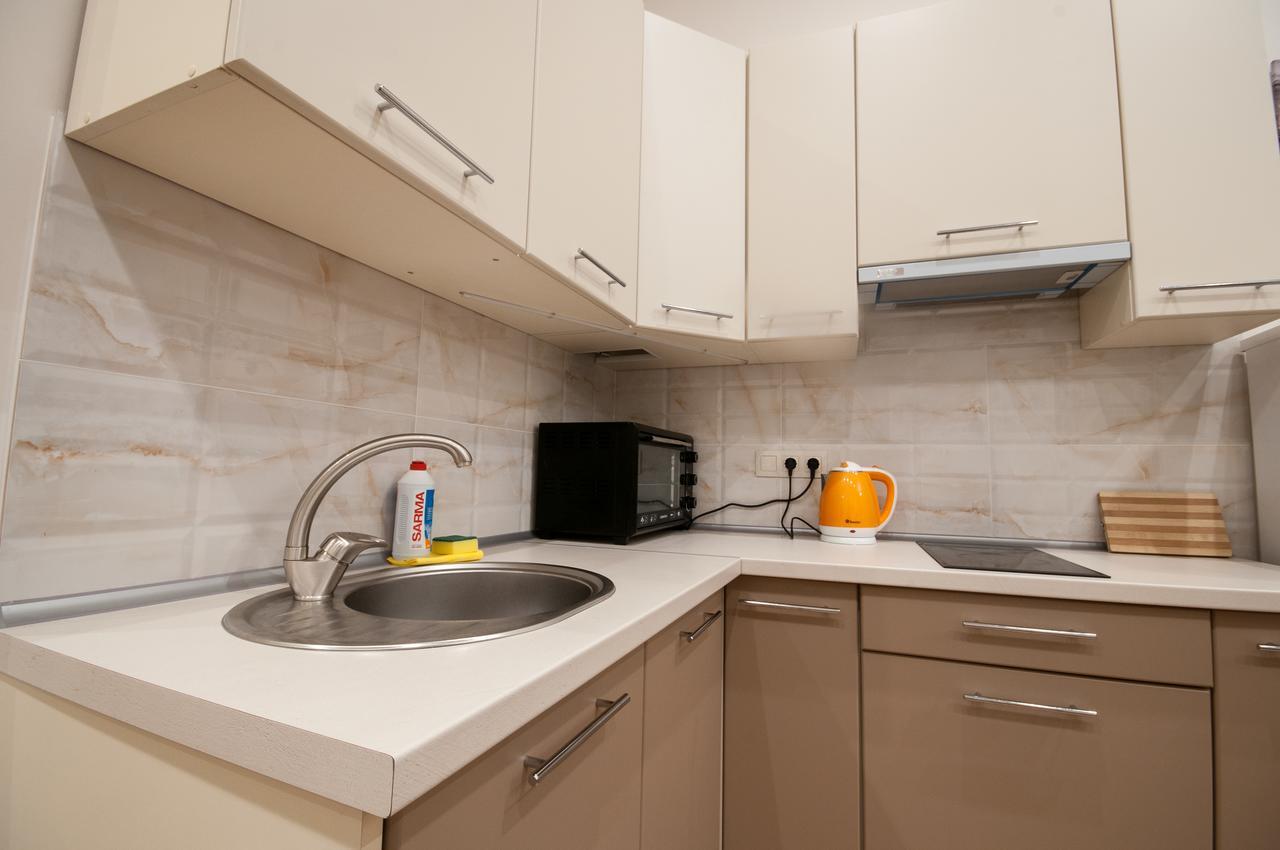 Wonderful Flat On City Center อุชโฮรอด ภายนอก รูปภาพ